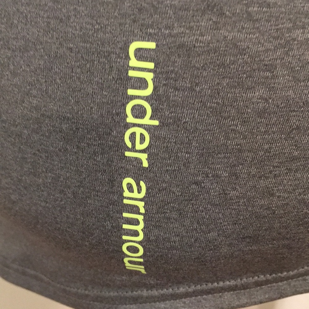 Under Armour Iso-chill tee size xs - Picture 8 of 12